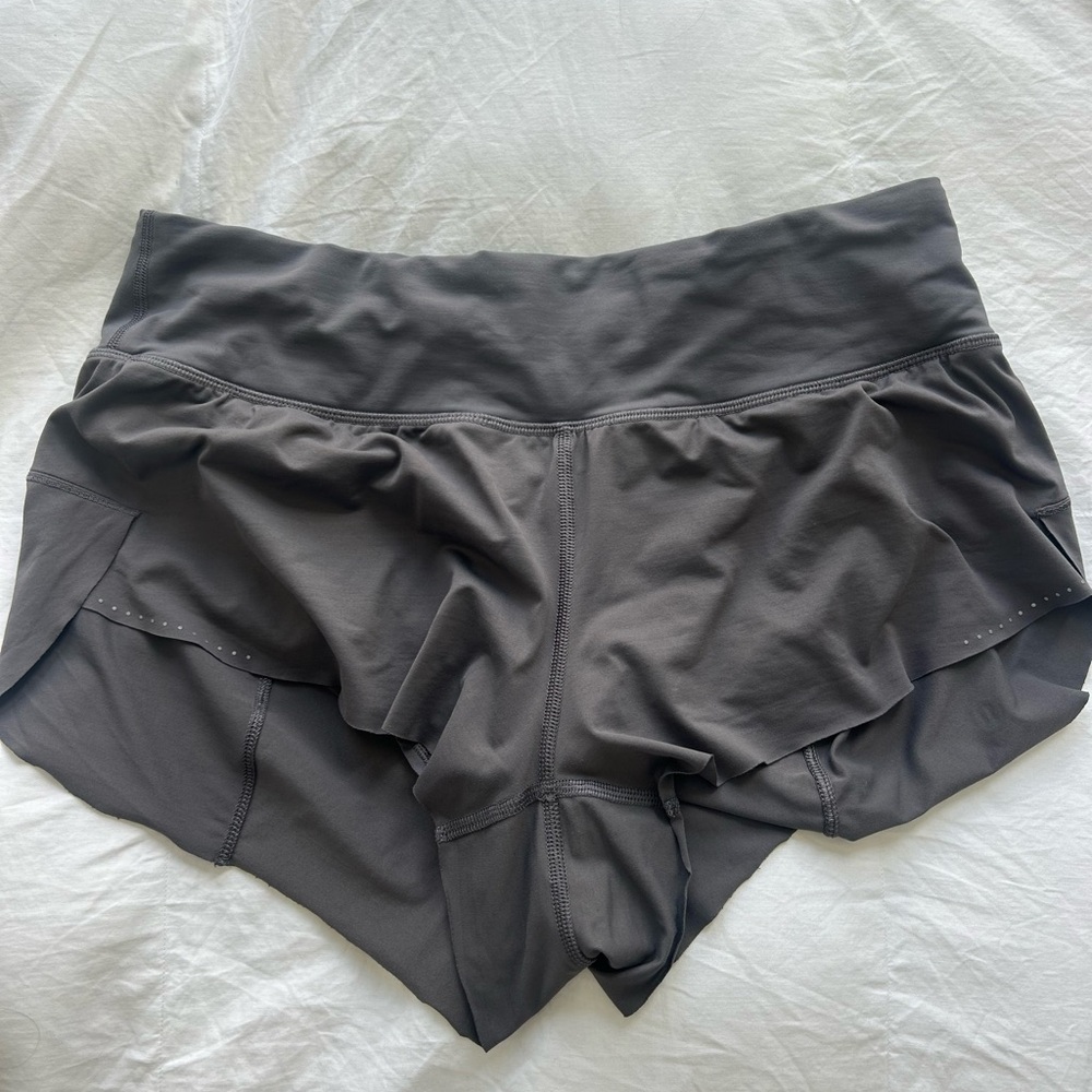 Lululemon Shorts in Grey